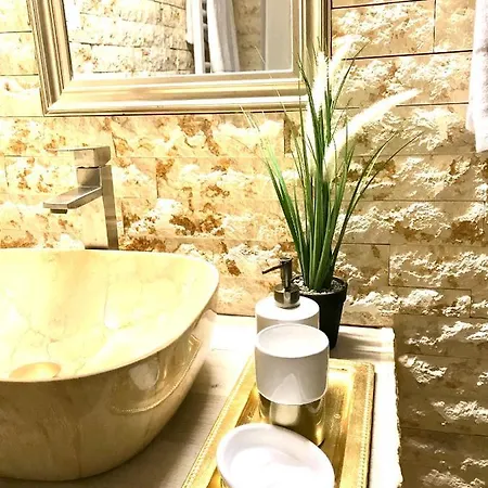 Antos Apartment *